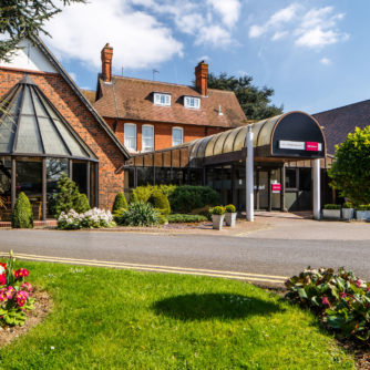 Exterior shot of the front of the mercure hull grange park hotel