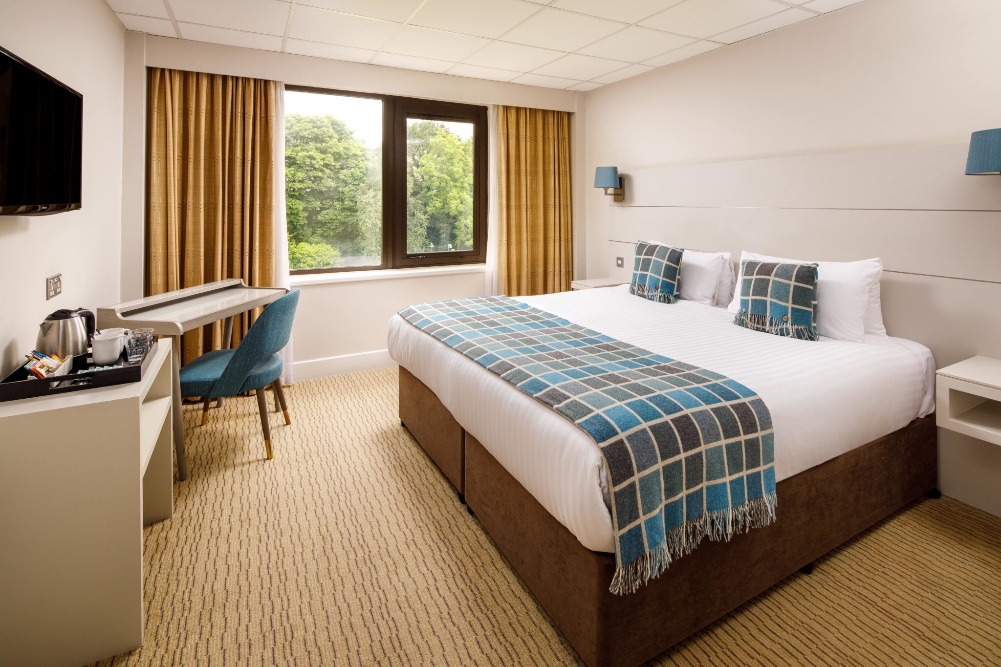 Mercure Hull Grange Park Hotel - double room img 1 - Copy-min